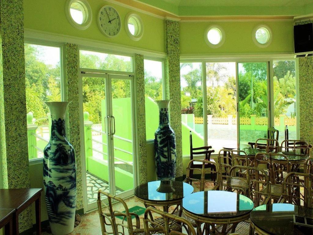 Dureme Mansion Hotel And Resort Castillejos Esterno foto